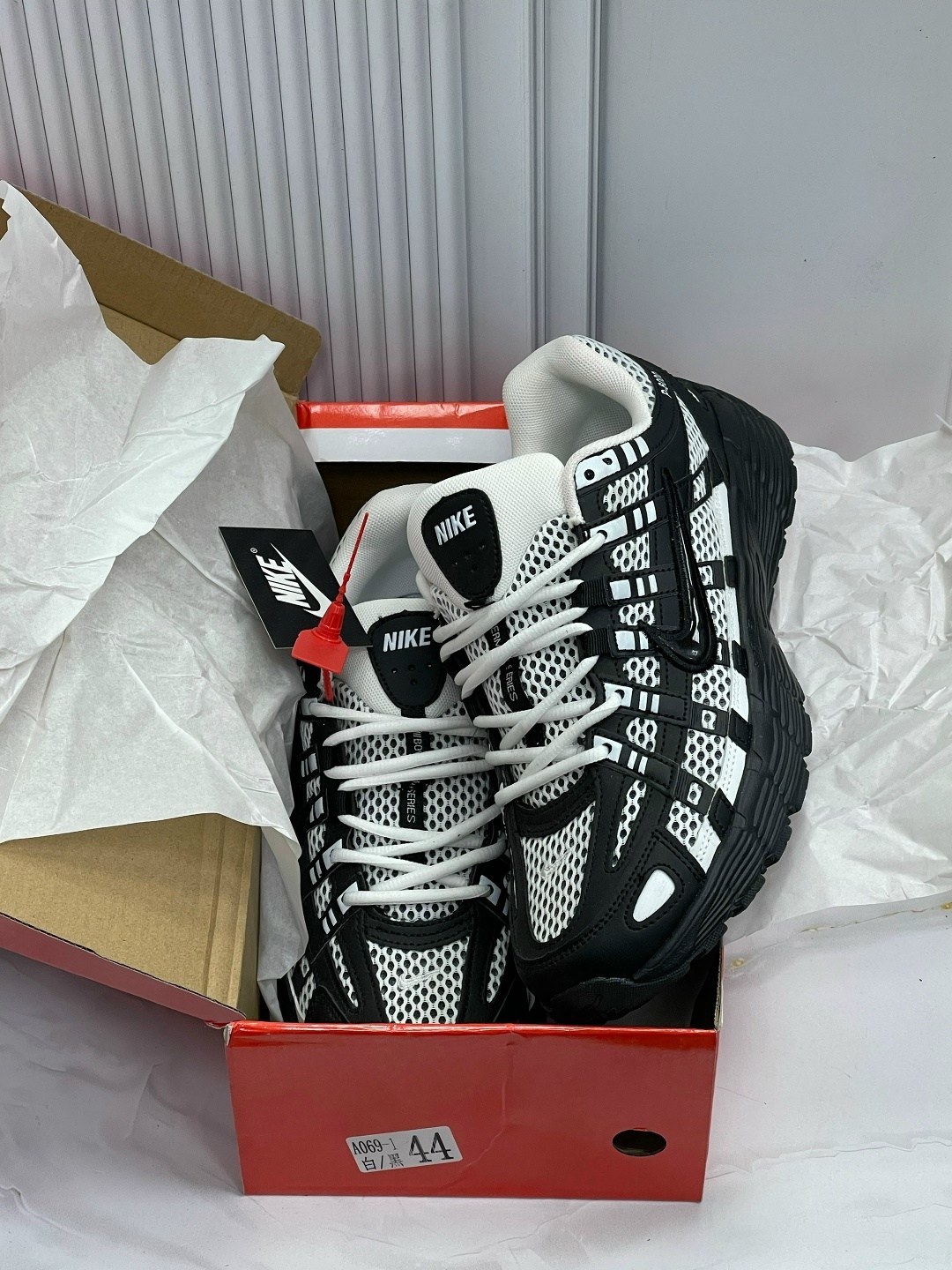 кроссовки nike,кроссовки p-6000 nike,nike p6000 metallic silver,найк п6000,nike p-6000