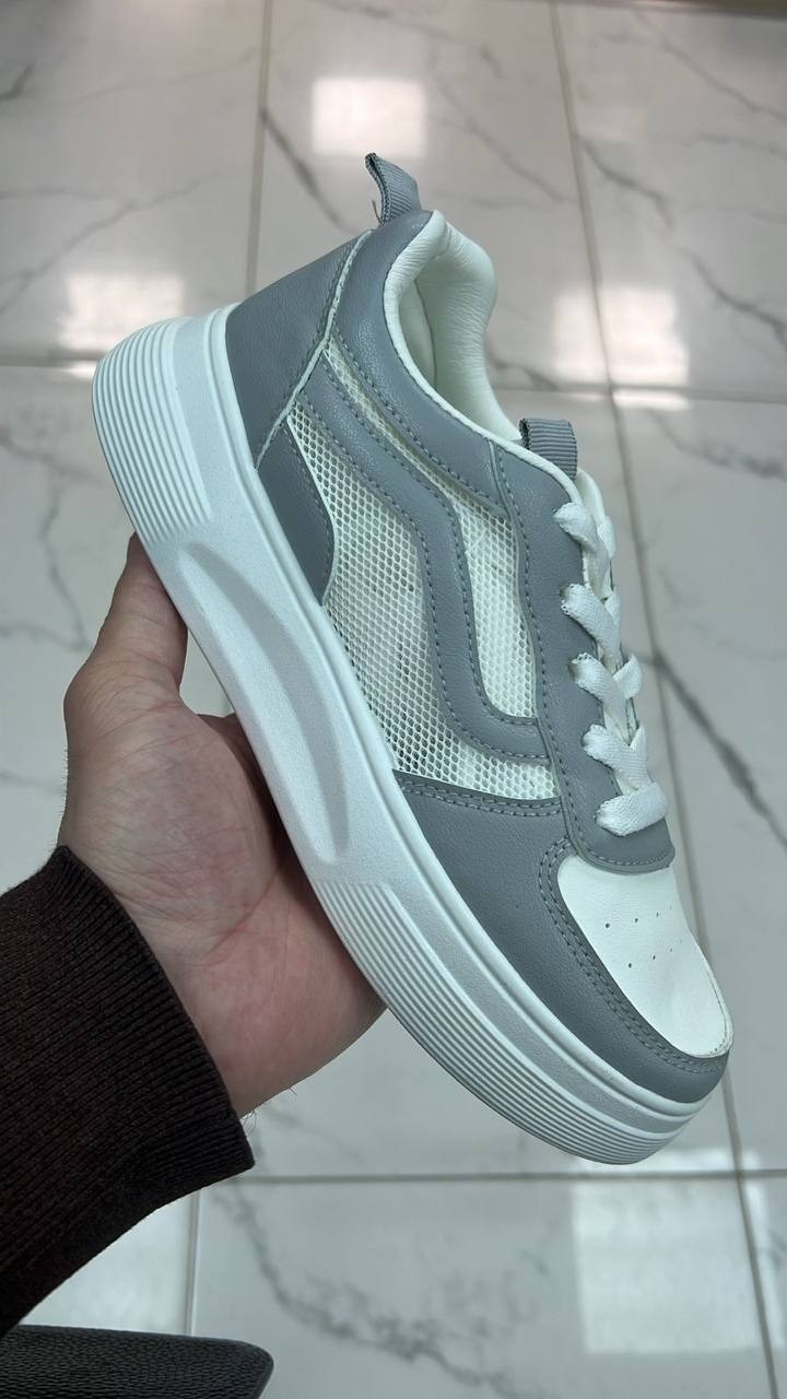 кроссовки женские,,кроссовки для девушек,кроссовки для женщин,кроссовки модные