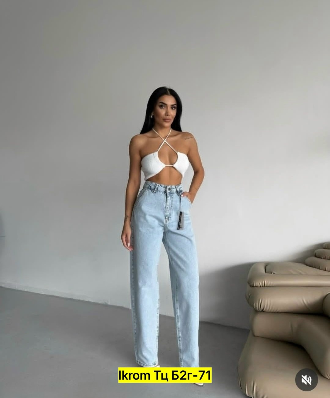 женские джинсы,одежда джинсы,стильные джинсы,брюки джинсы,джинсы широкие