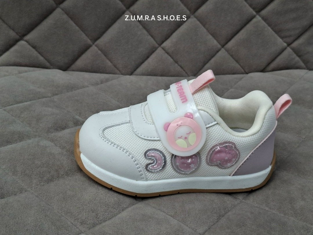 для малышей,детские кроссовки,детская ,кроссовки,кроссовки для малыша