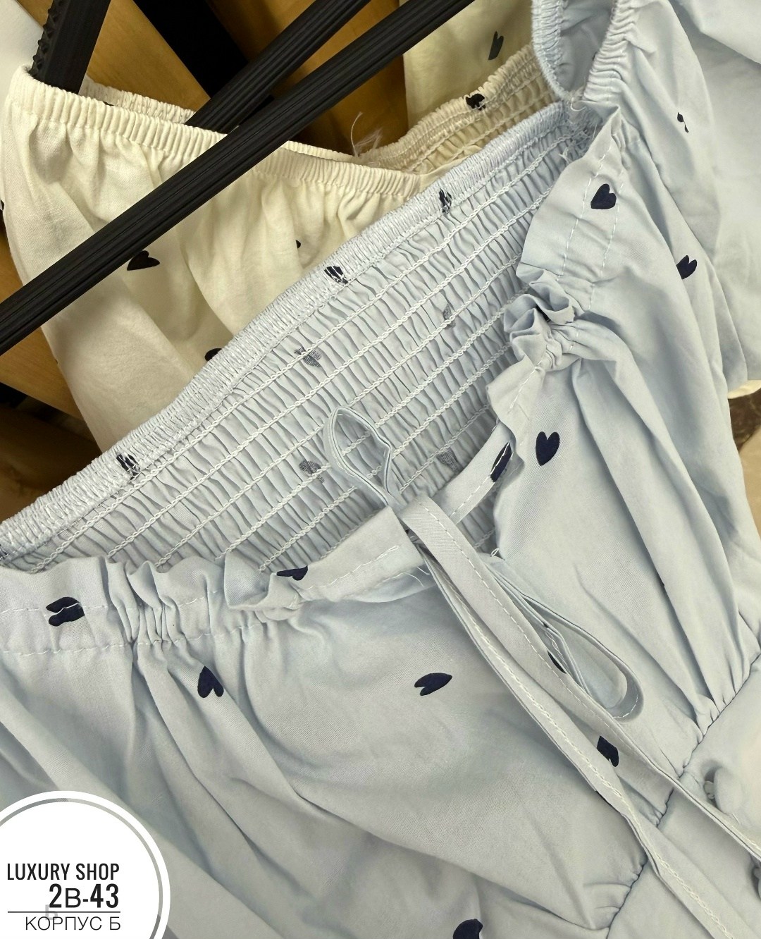 блузка модная,летняя блузка,блуза с открытыми плечами,женская блузка,женская блуза