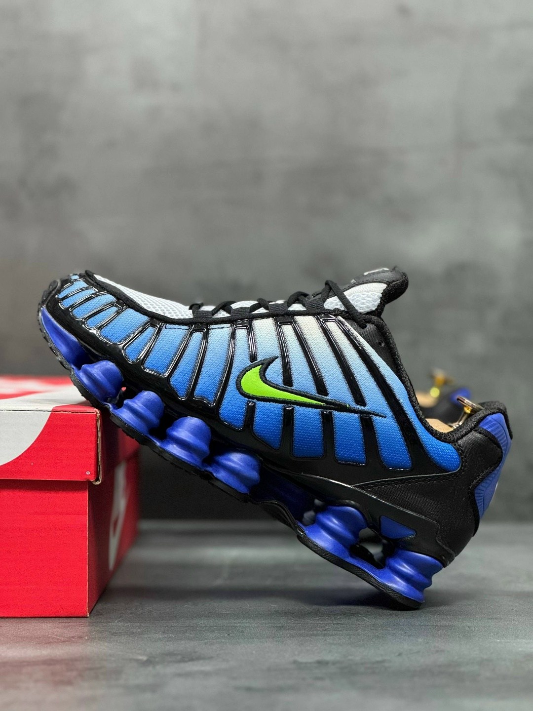 кроссовки,кроссовки nike shox tl,nike shox tl,nike shox blue racer,кроссовки унисекс nike shox tl синего цвета