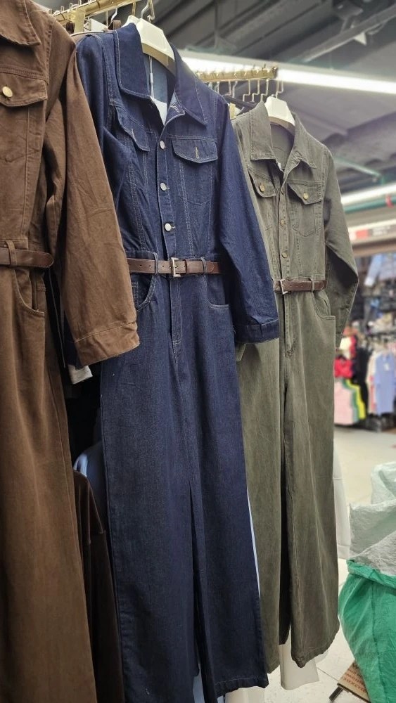 джинсовые комбинезоны,комбинезон женский джинсовый,женские комбинезоны,комбинезон джинс,женское джинсовое платье