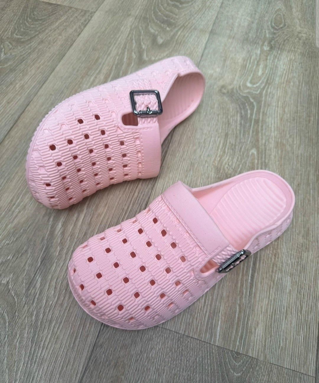 ,сабо с перфорацией крос эва,сабо медицинские резиновые,сабо с перфорацией,сабо женские