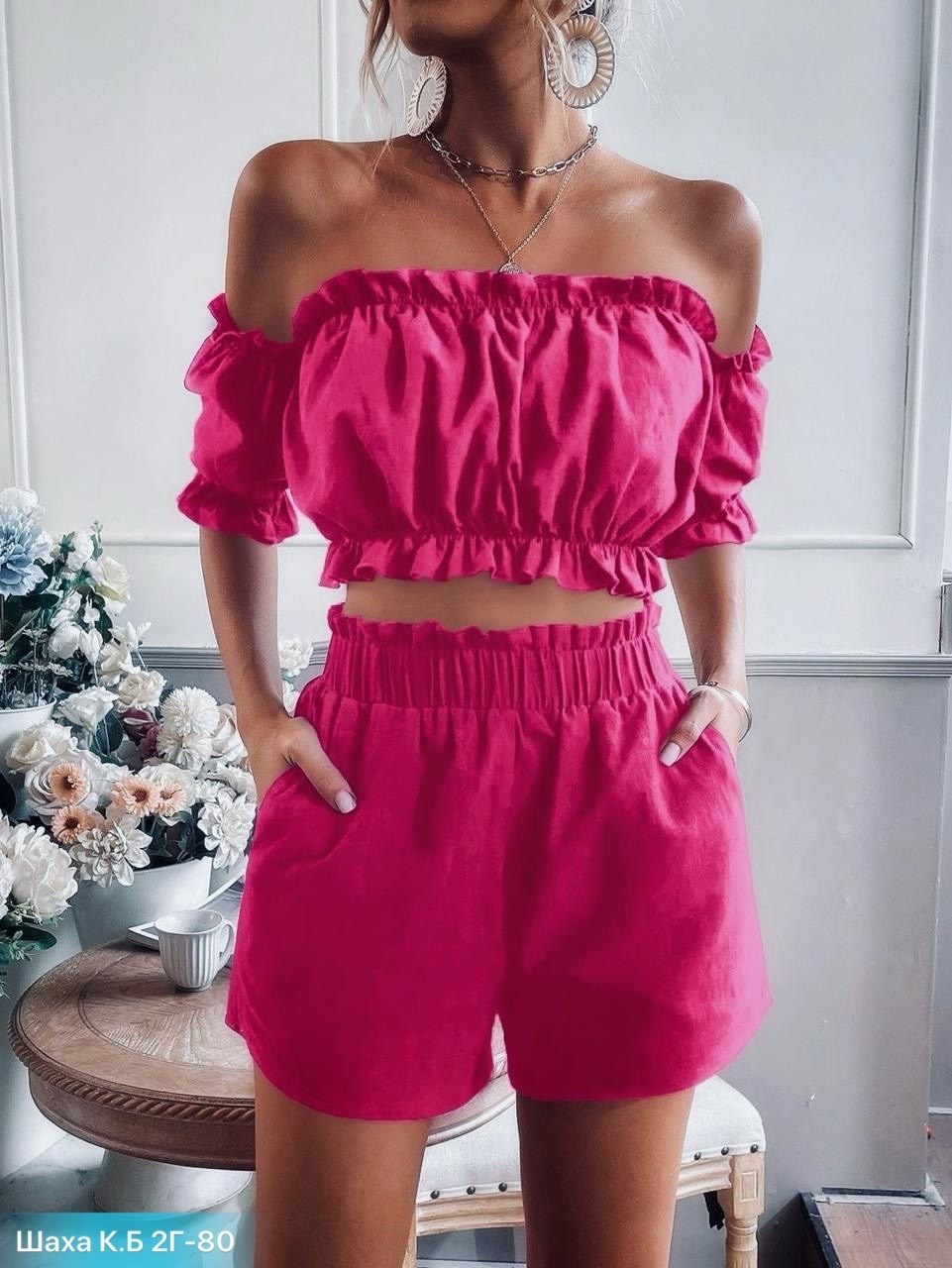 летние костюмы,женские комплекты из топа,летний женский костюм,шорты с оборками,костюм на лето