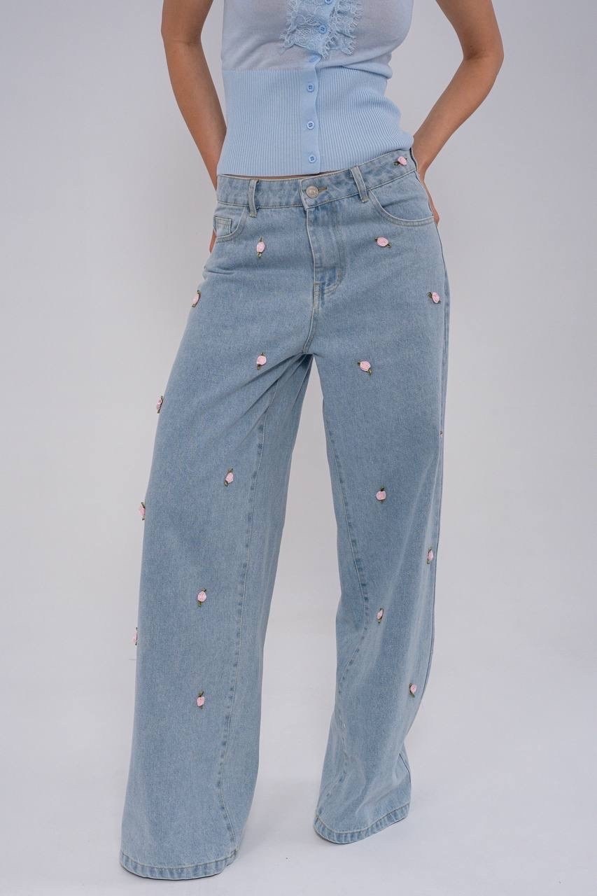 широкие джинсы,джинсы женские,женские джинсы клеш,джинсы