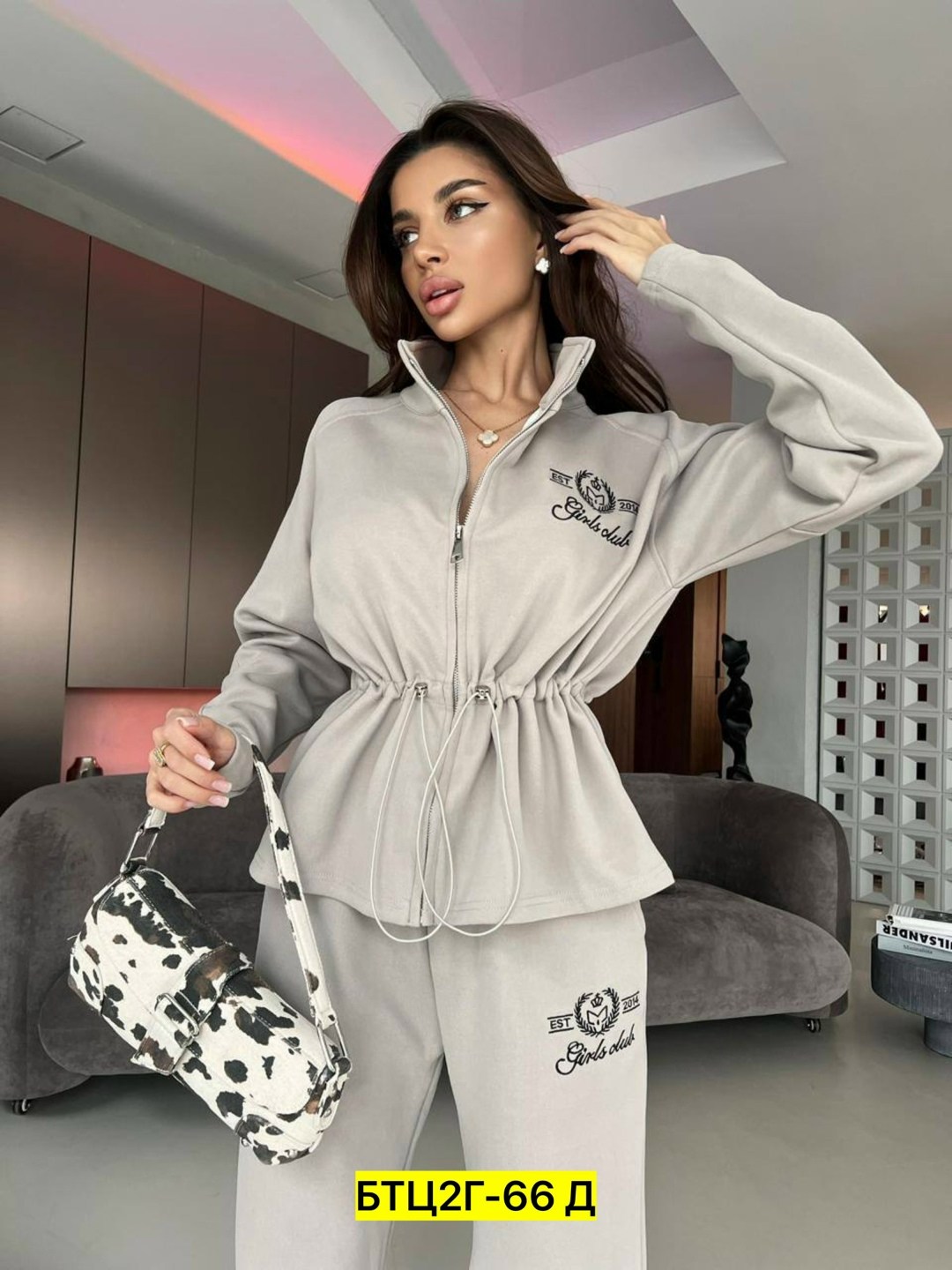 стильные костюмы,женский костюм,костюм женский на флисе,костюм спортивный женский,костюм белый