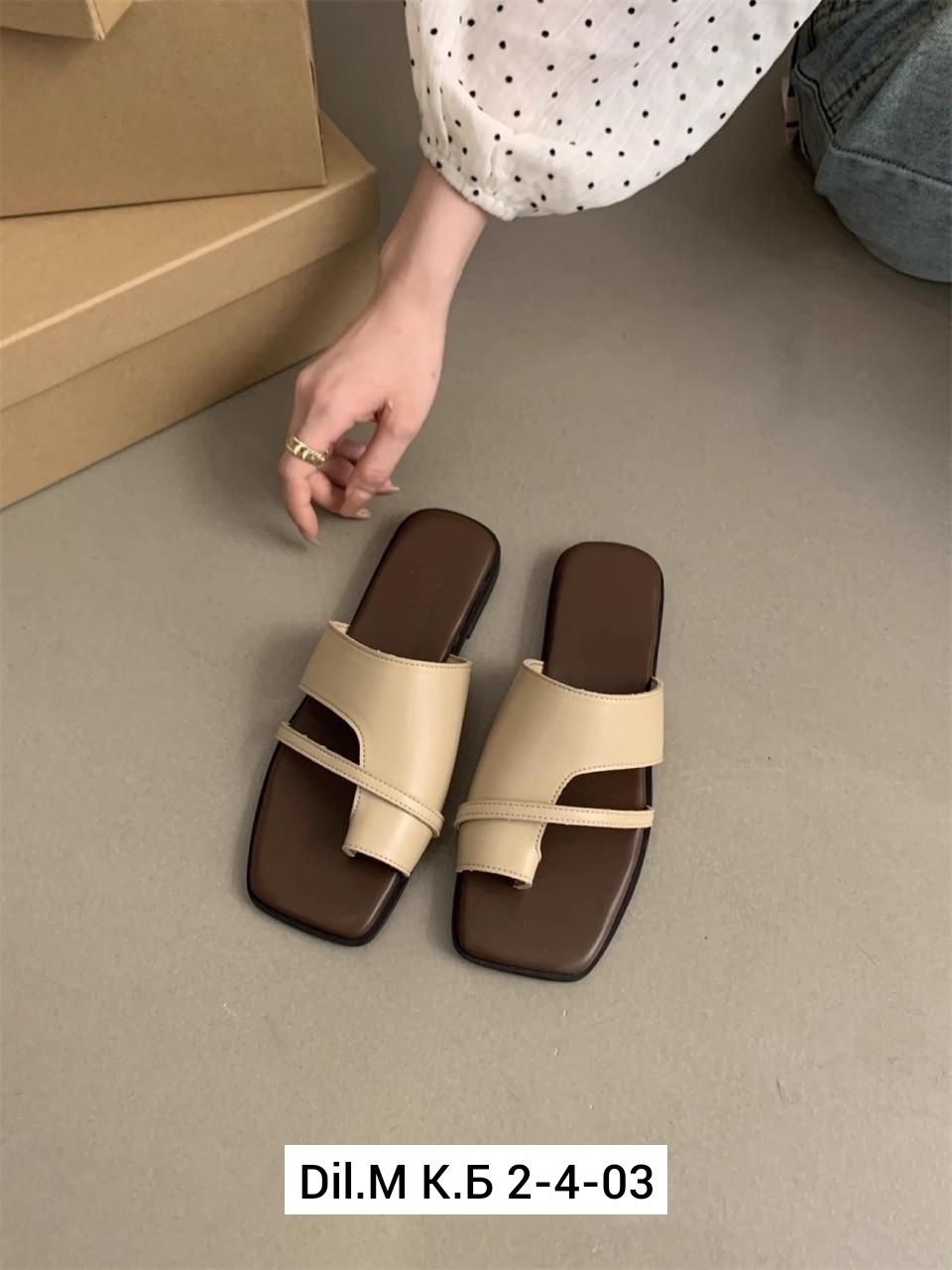 шлепанцы женские,шлепанцы летние женские,,модные шлепанцы,шлепки женские