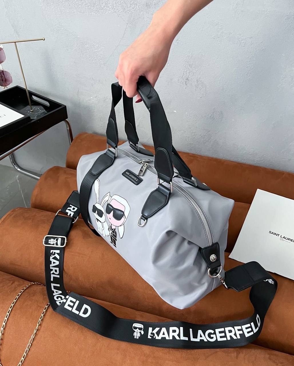 дорожная сумка karl lagerfeld,сумка karl lagerfeld спортивная,сумка karl lagerfeld,сумка женская дорожная спортивная karl lagerfeld,сумка спортивная дорожная шоппер karl lagerfeld