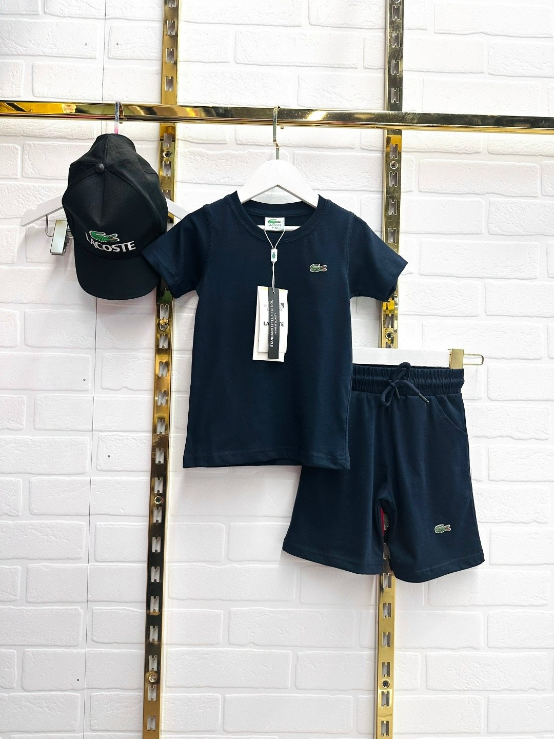 костюм lacoste,шорты lacoste,костюм спортивный лакост бирка,комплект одежды