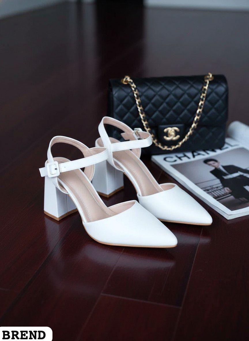 белые туфли,туфли женские,босоножки на каблуках,каблуки белые,босоножки с круглым каблуком