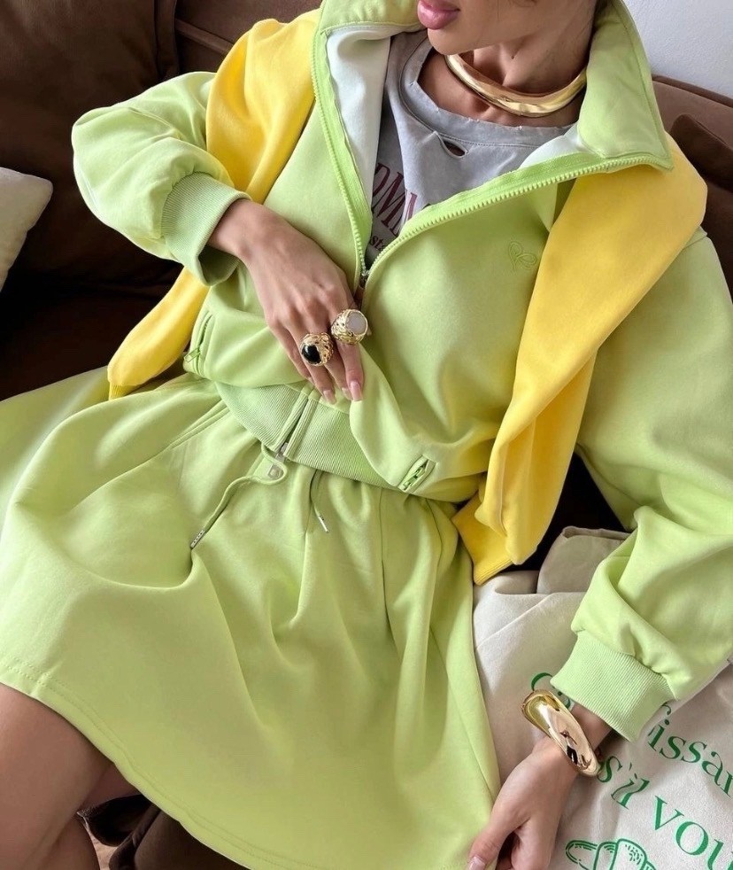 юбка и кофта костюм,стильные костюмы,юбка с кофтой,костюм с юбкой,спортивный костюм с юбкой