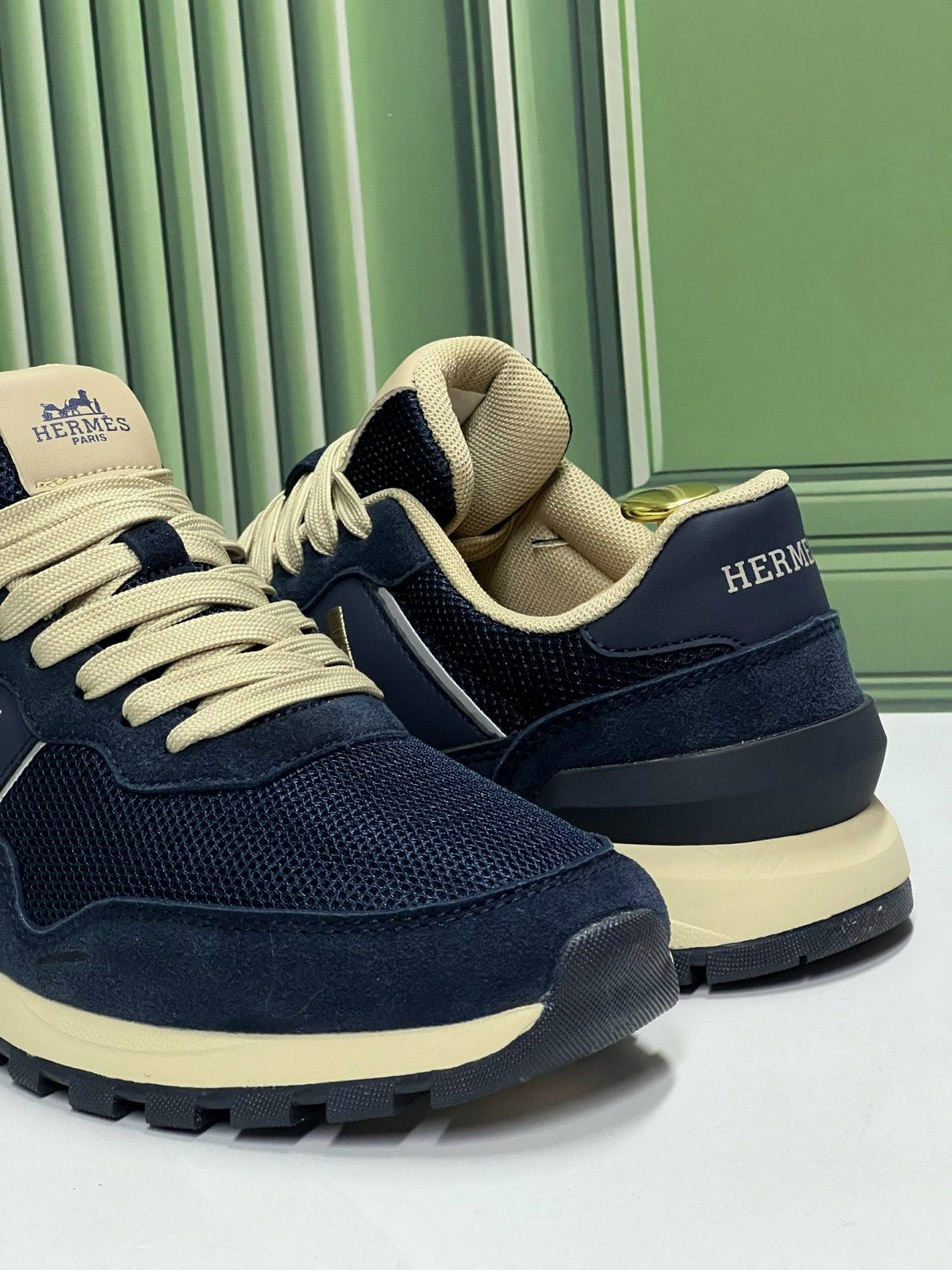 кроссовки hogan,,спортивная ,кроссовка мужской,повседневные кроссовки