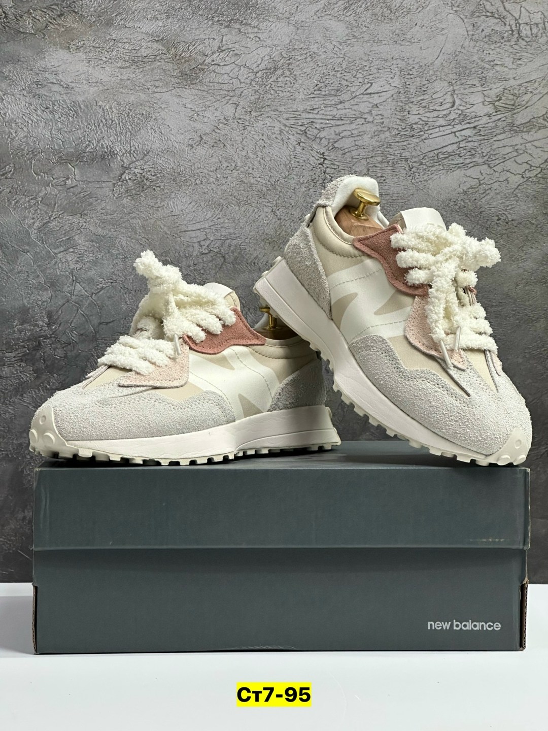 кроссовки new balance 327,new balance кроссовки 327 женские,кроссовки нью баланс женские новая коллекция 2026,кроссовки new balance,бежевые кроссовки new balance 327