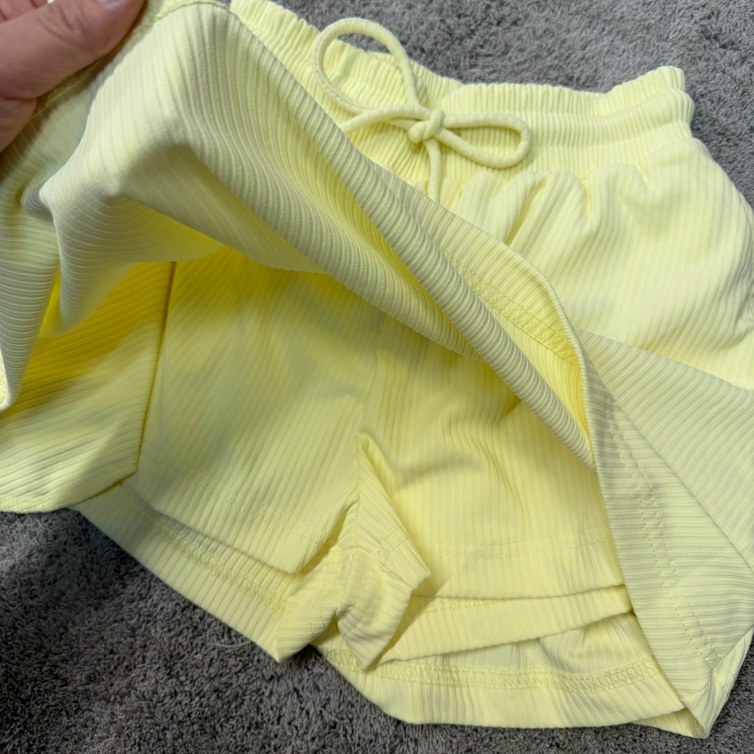 костюм с юбкой,кофта и юбка,женские костюмы с юбкой,трикотажный костюм,одежда для девочки