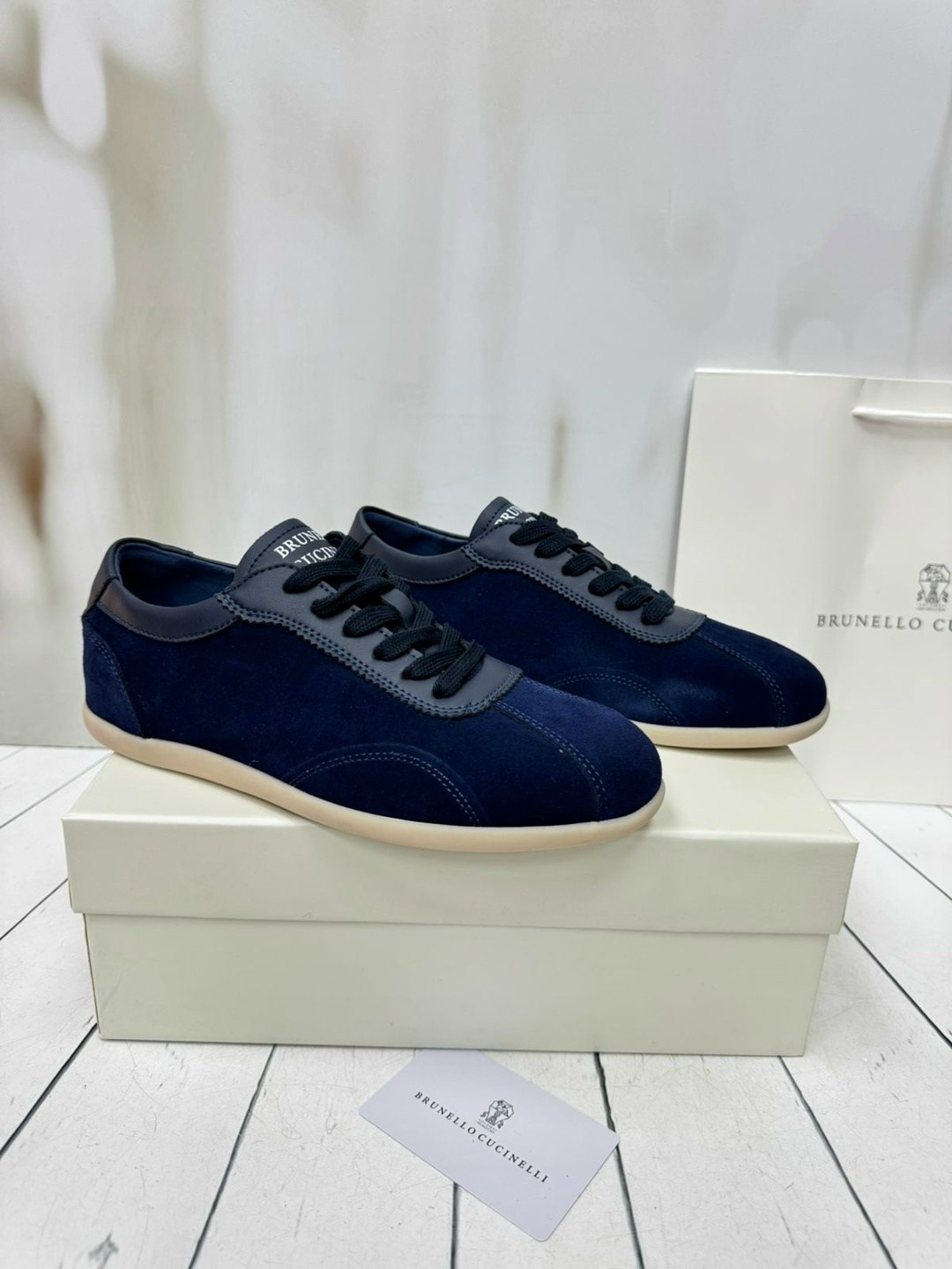 замшевые кроссовки brunello cucinelli,,brunello cucinelli кроссовки,замшевые кроссовки,замшевые кеды