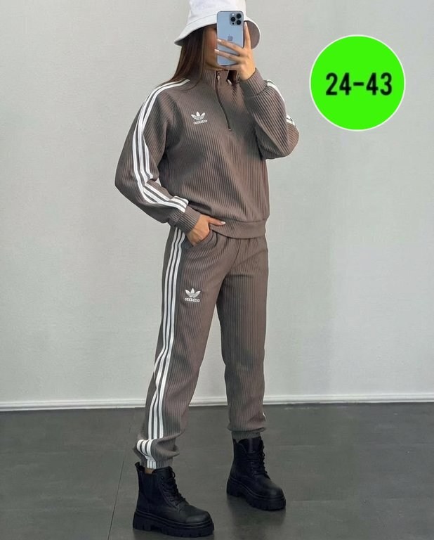 спортивный костюм женский adidas,женский спортивный костюм адидас,костюм спортивный женский adidas арт. 11897334,костюм спортивный женский,женский костюм двойка