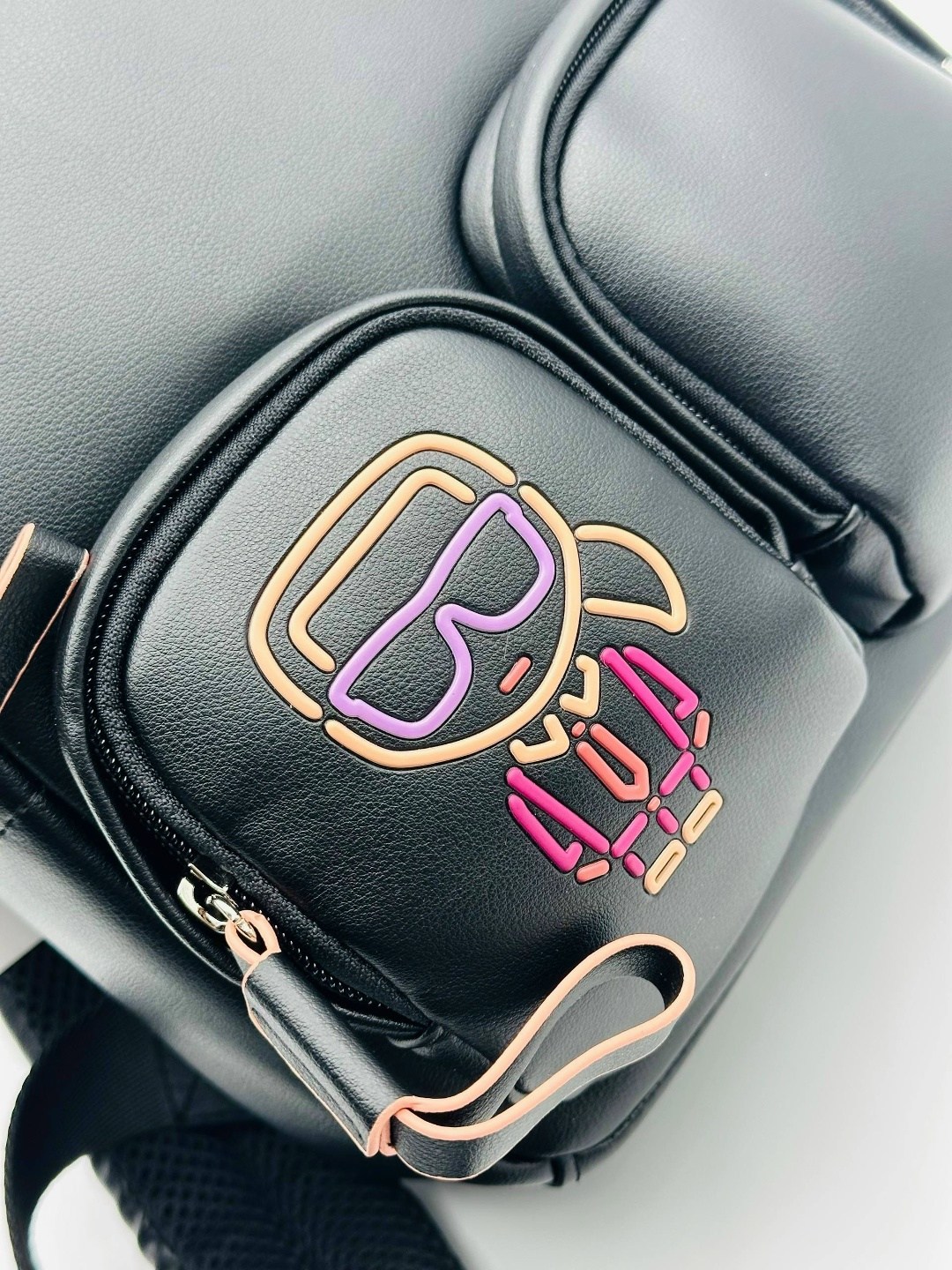 рюкзак karl lagerfeld,рюкзак karl lagerfeld женский,рюкзак karl lagerfeld рюкзак,рюкзак карл лагерфельд женский,рюкзак женский кожаный лагерфельд