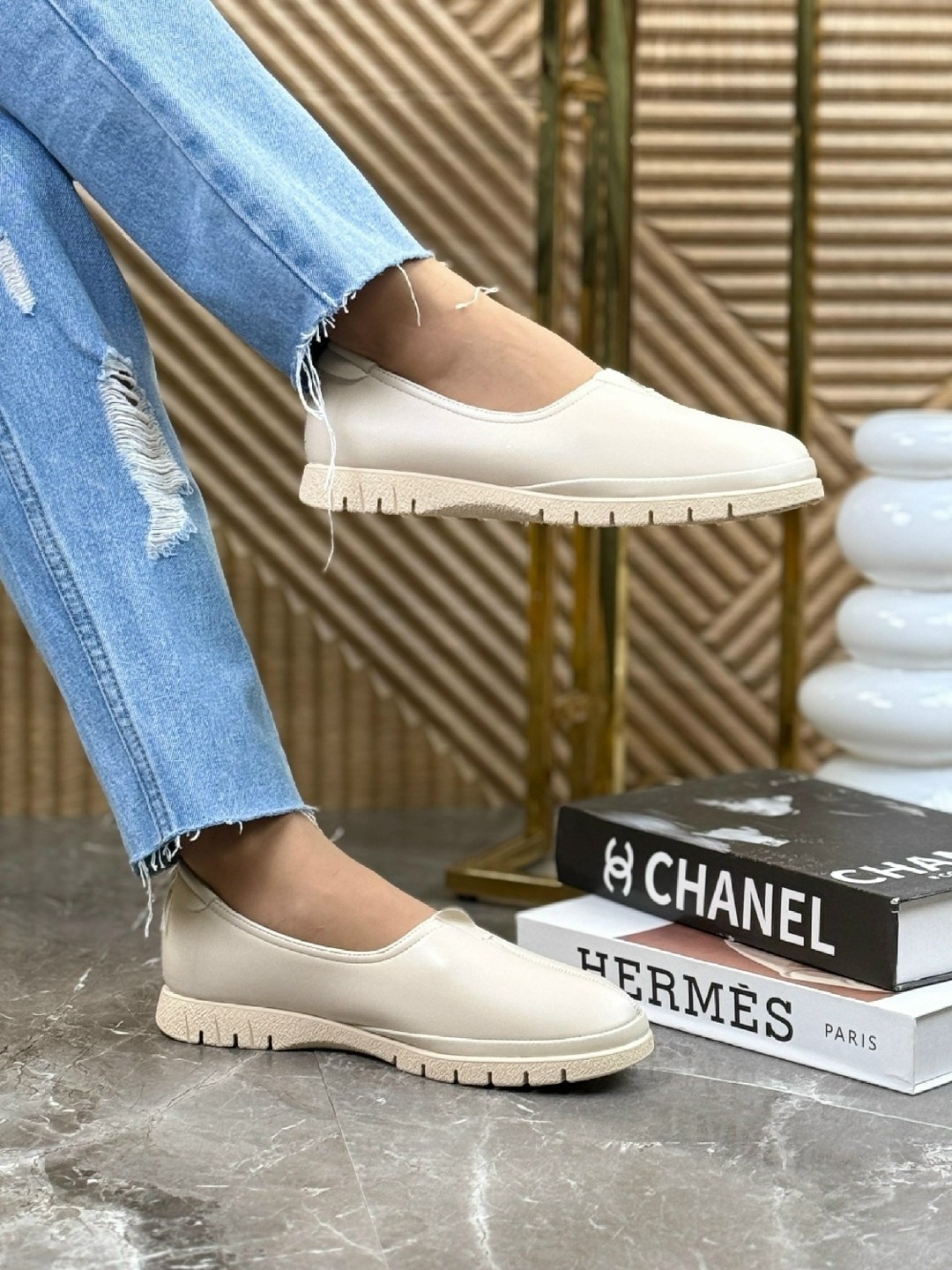 ,женская ,лоферы женские,бежевые лоферы, повседневные