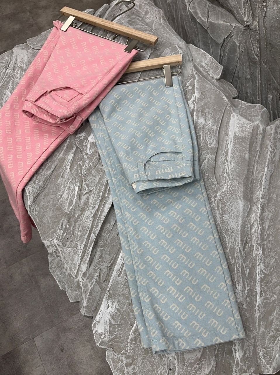 брюки для девочек,джинсы женские,джинсы голубые,модная одежда,джинсы прямые