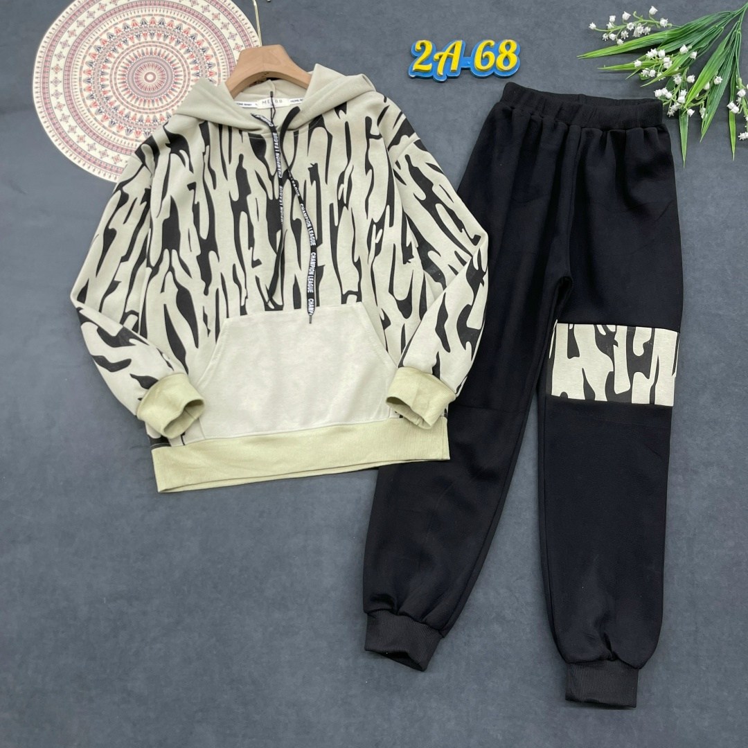 cпортивный костюм для мальчика,костюм для мальчика,одежда для мальчика,кофта для мальчика,спортивные костюм