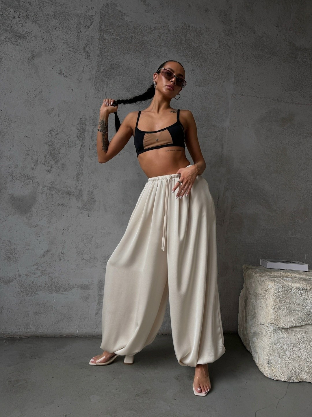 брюки палаццо,брюки палаццо голубого цвета,широкие брюки палаццо,широкие брюки,брюки женские палаццо