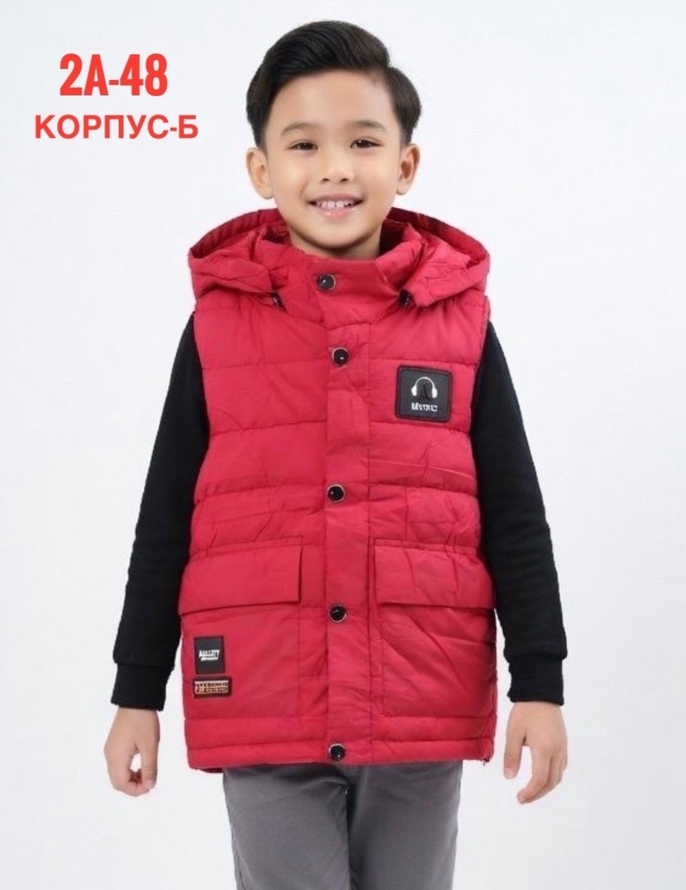 жилет детский,детская жилетка,демисезонный жилет,жилет утепленная,красная жилетка для мальчика
