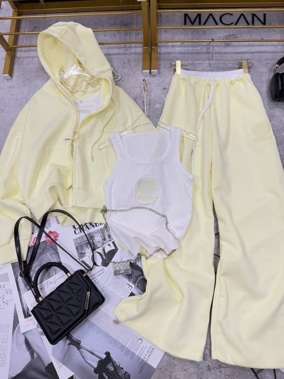 cпортивный костюм женский на флисе,женский костюм на флисе,спортивные костюмы женские,спортивные костюм,костюм спортивный женский розовый