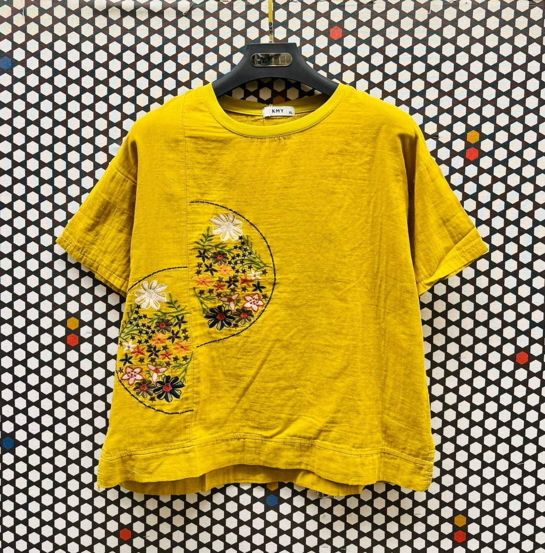 футболки женская,вышивка на майке,футболки дизайн,вышивка на футболках,блузка с рисунком