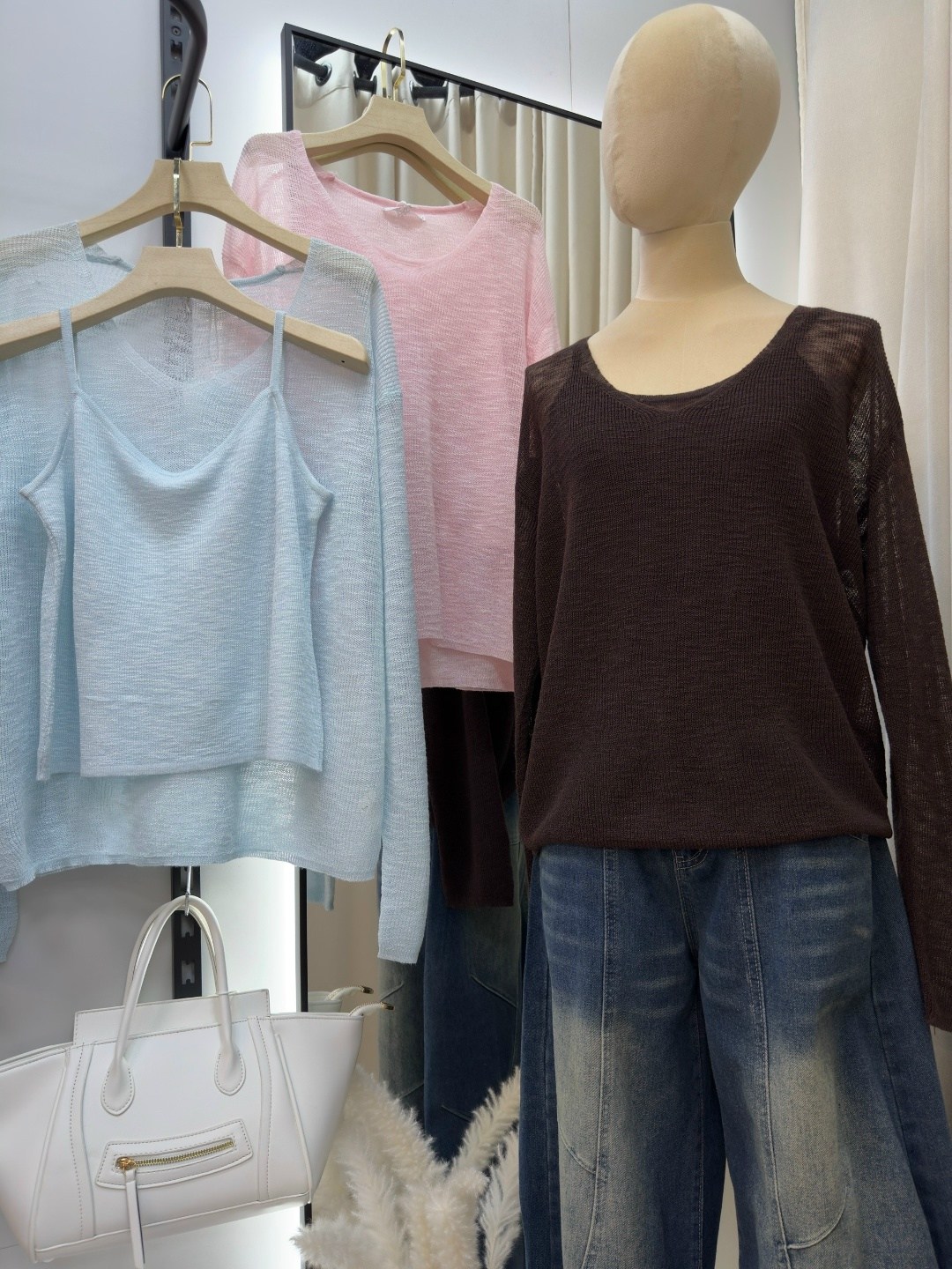 вязаный нижний свитер с открытыми плечами 2026,модные свитера,свитер женский,кофта оверсайз,свитер