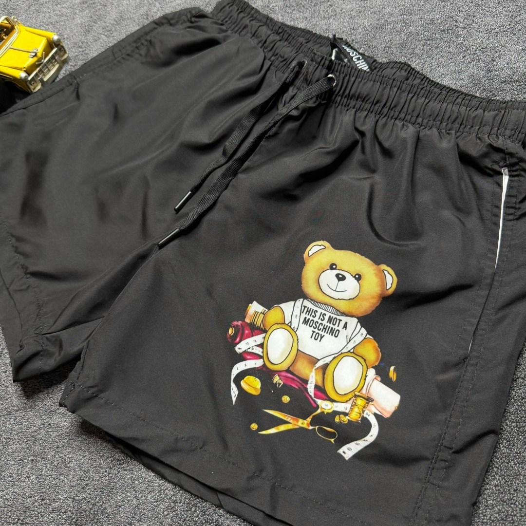 мужские шорты,шорты москино мужские,шорты для плавания moschino,шорты для плавания,пляжные шорты
