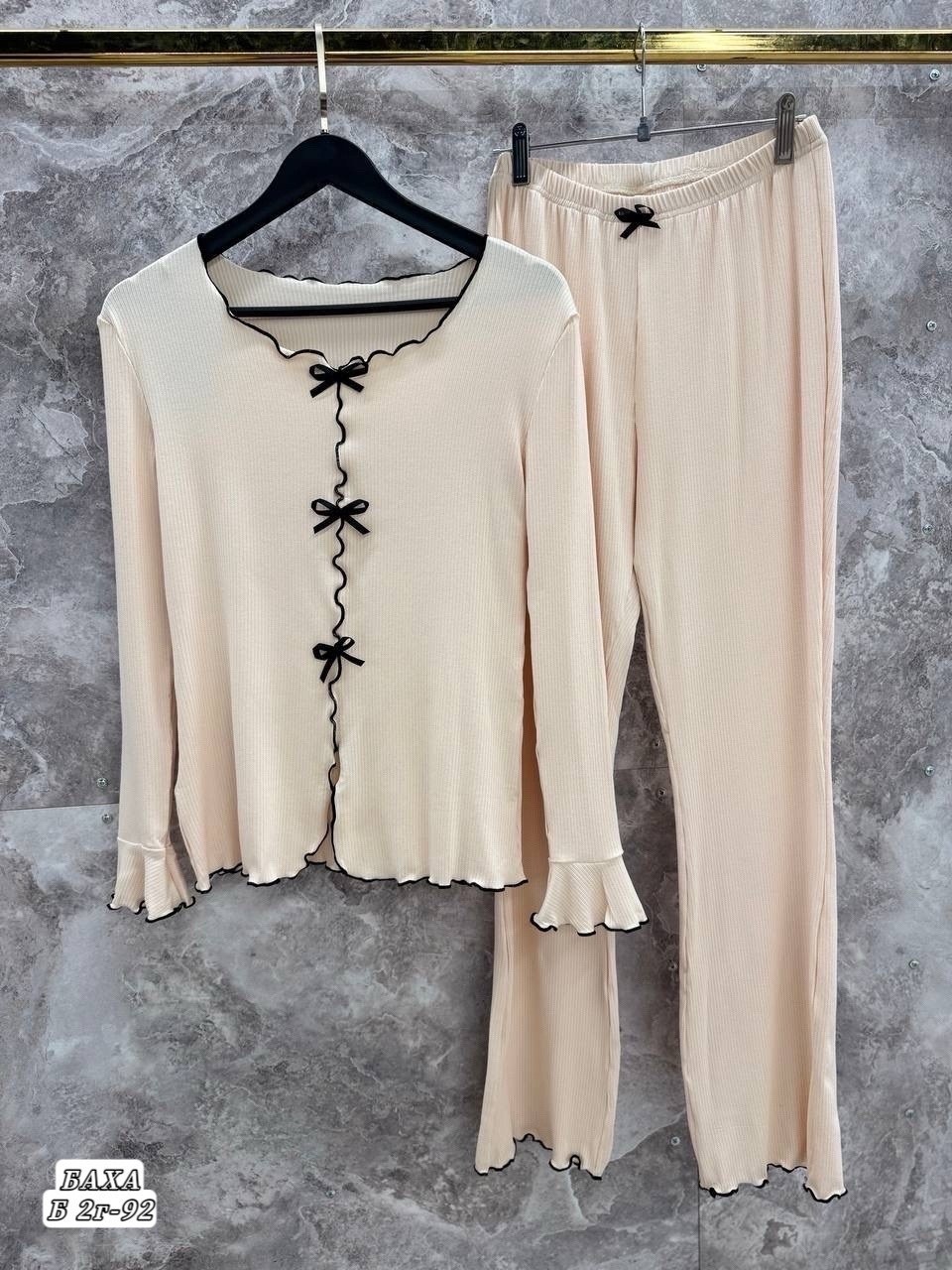 женские пижамы двойки с брюками,пижама со штанами и рубашкой,пижама женская,женская пижама с брюками,женская пижама на пуговицах