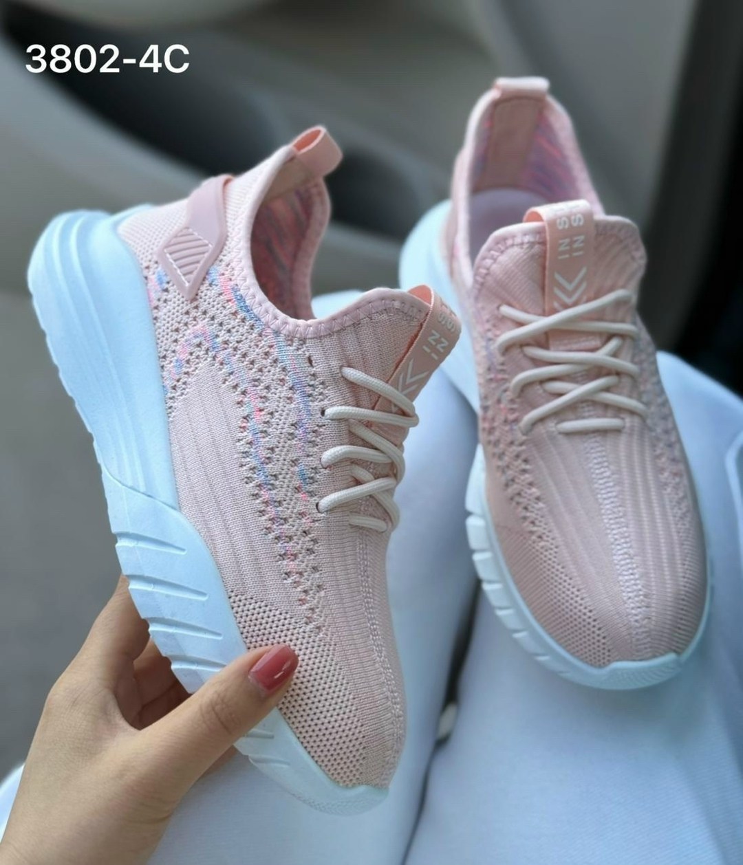 кроссовки женскиe,кроссовки,кроссовки новинки,кроссовки удобные,кроссовки модные