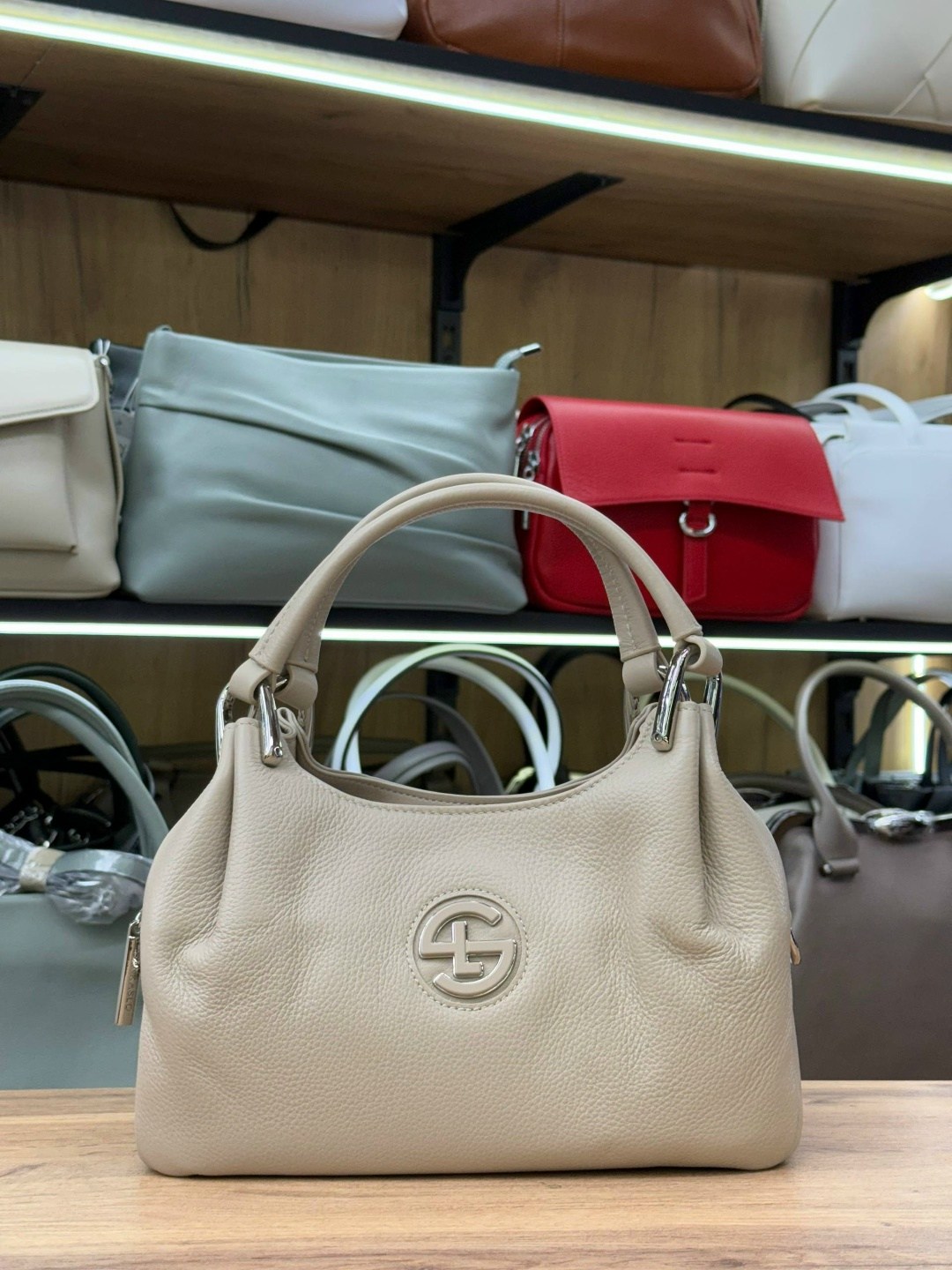 сумки женская,сумка,сумка красная,сумка красная женская,сумки женские из натуральной кожи