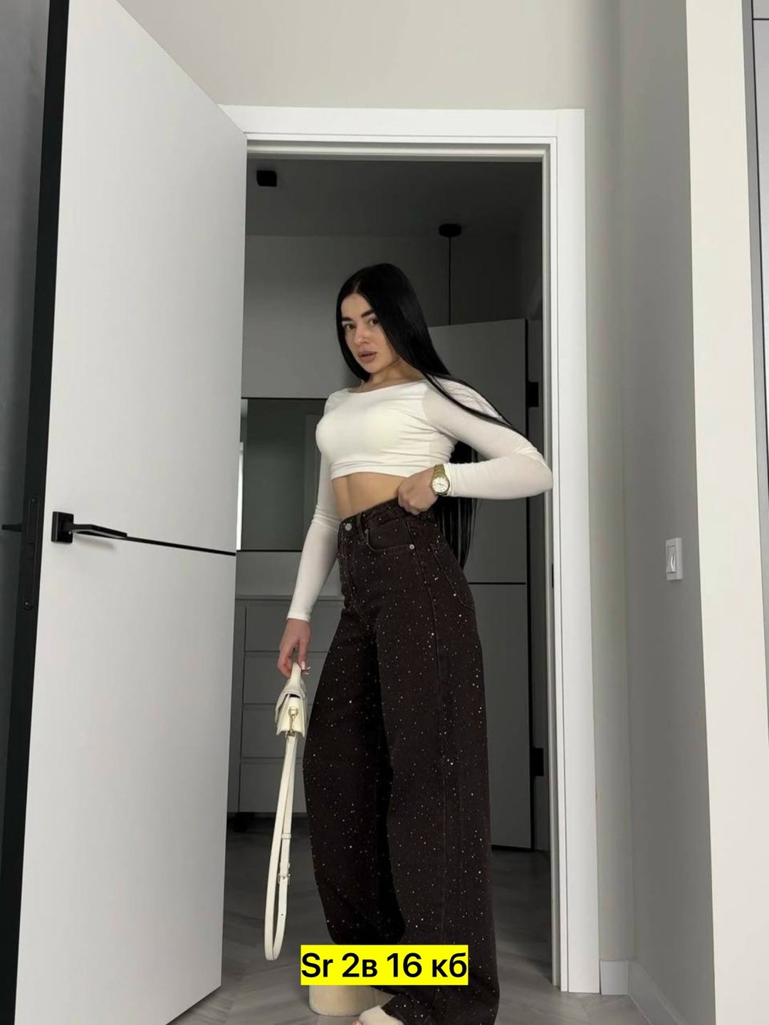 женские джинсы со стразами,джинсы со стразами 2026,джинсы со стразами,джинсы широкие со стразами,джинсы со стразами в золла