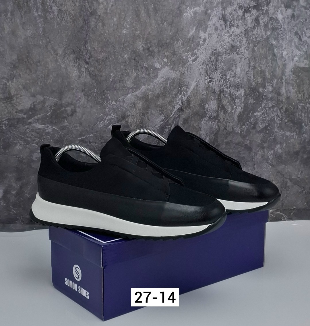 ,спортивная ,кроссовки женскиe,кроссовка мужской,мужские кроссовки