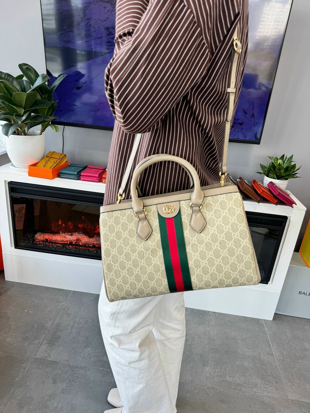gucci сумка,гуччи сумка,сумка женская гуччи,модная элитная сумка-тоут gucci,сумка гуччи оригинал 190393