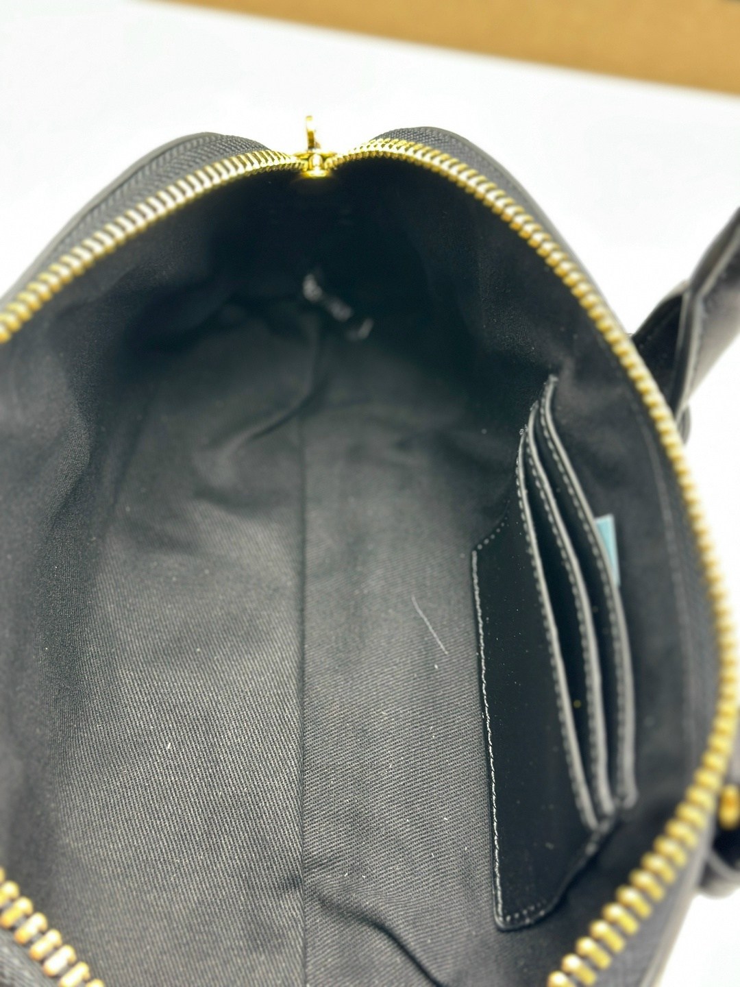 сумка pinko,сумка pinko женская,сумка тоут pinko,сумка pinko сумка,сумка женская