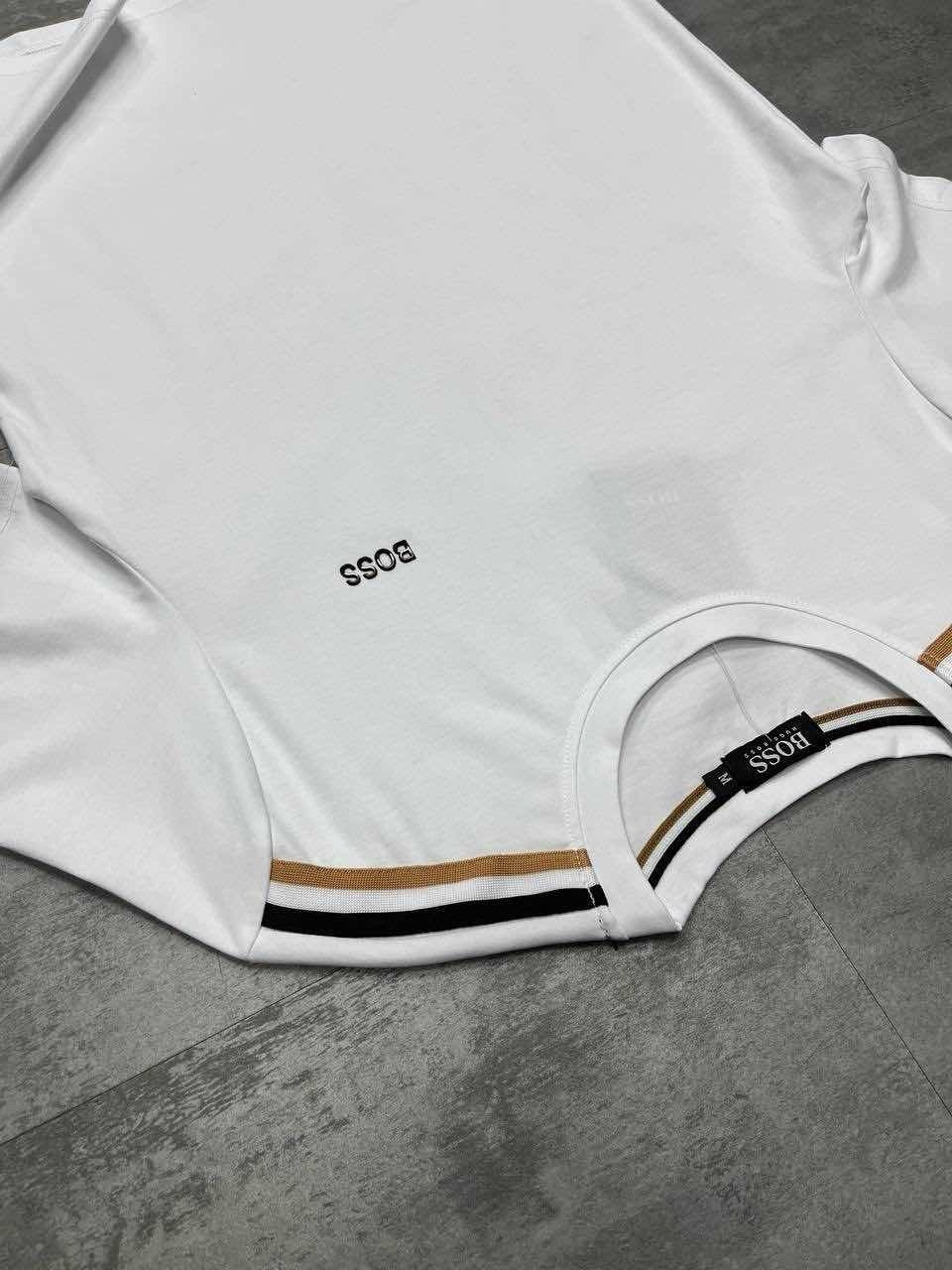 зеленый свитшот,мужская футболка,свитшот мужская,хуго босс свитер мужской,мужской свитер босс