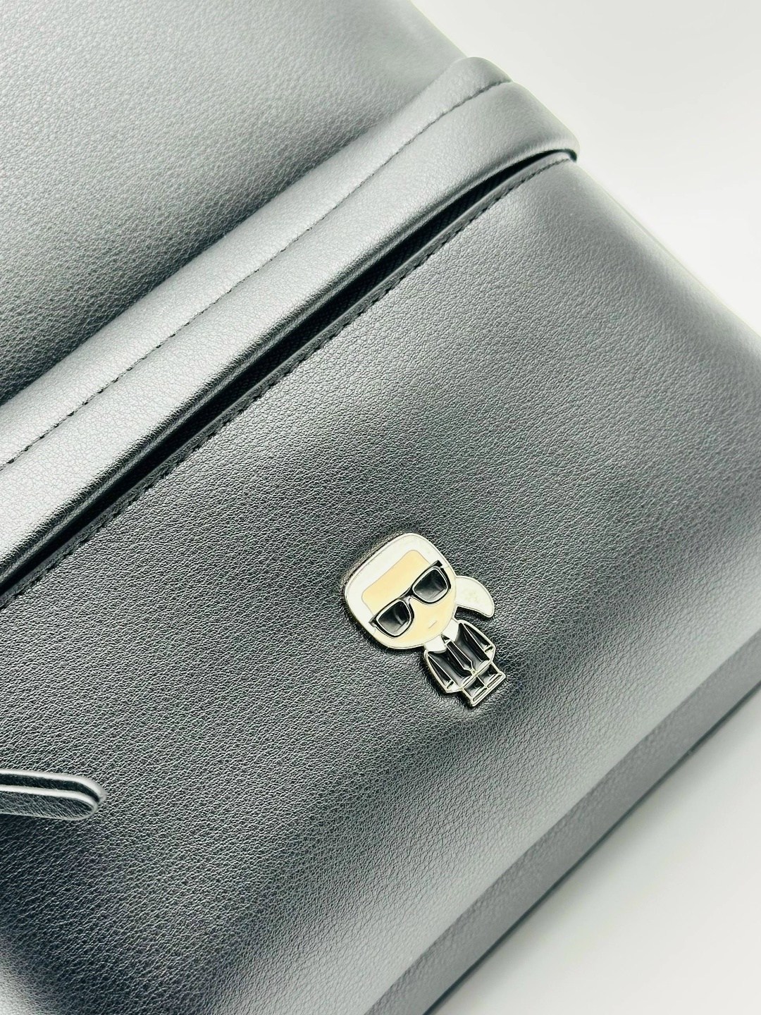 рюкзак женский karl lagerfeld,рюкзак karl lagerfeld рюкзак,рюкзак карл лагерфельд женский,рюкзак karl lagerfeld,кожаный рюкзак карл лагерфельд женский