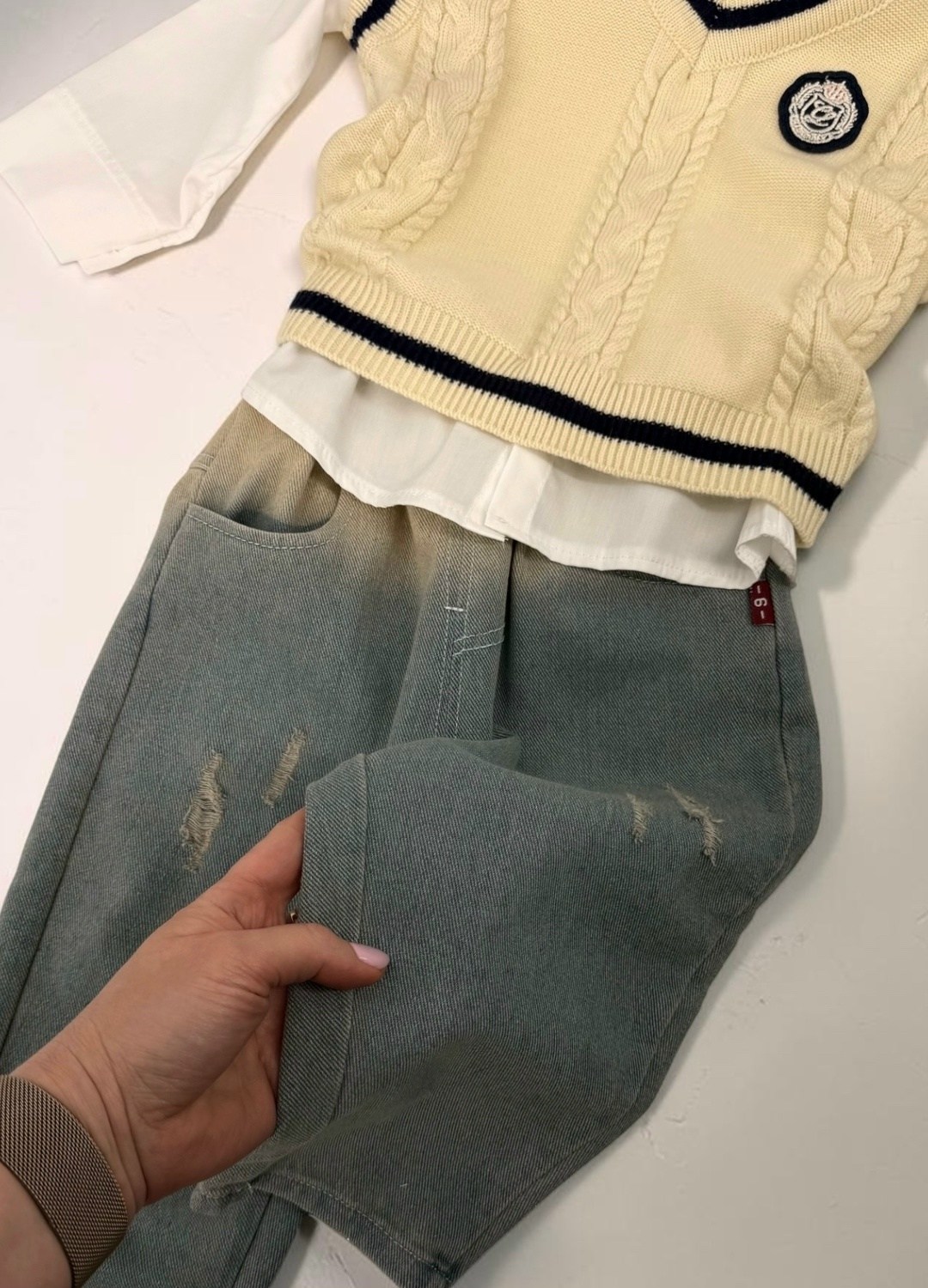 трикотажный жилет,жилет для мальчика,вязаный жилет для мальчика,жилет школьная,жилет трикотажный для мальчика