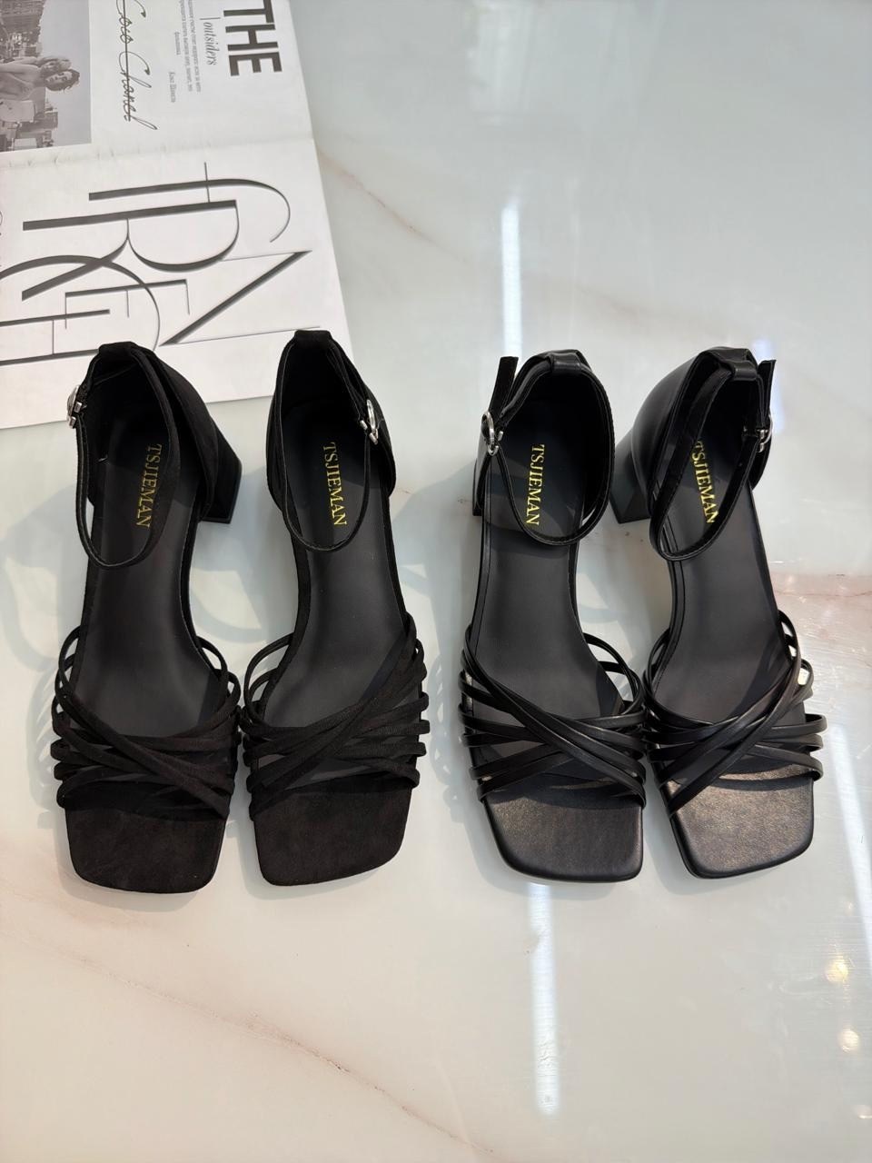 босоножки на каблуках,женские босоножки,замшевые босоножки,босоножки на квадратном каблуке,босоножки