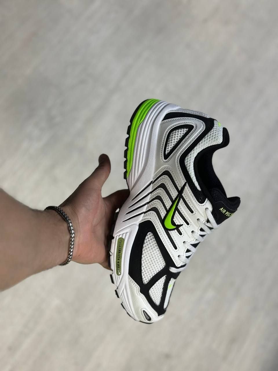 кроссовки nike air zoom vomero 5,кроссовки,кроссовки nike,кроссовки мужские nike,кроссовки nike zoom vomero 5