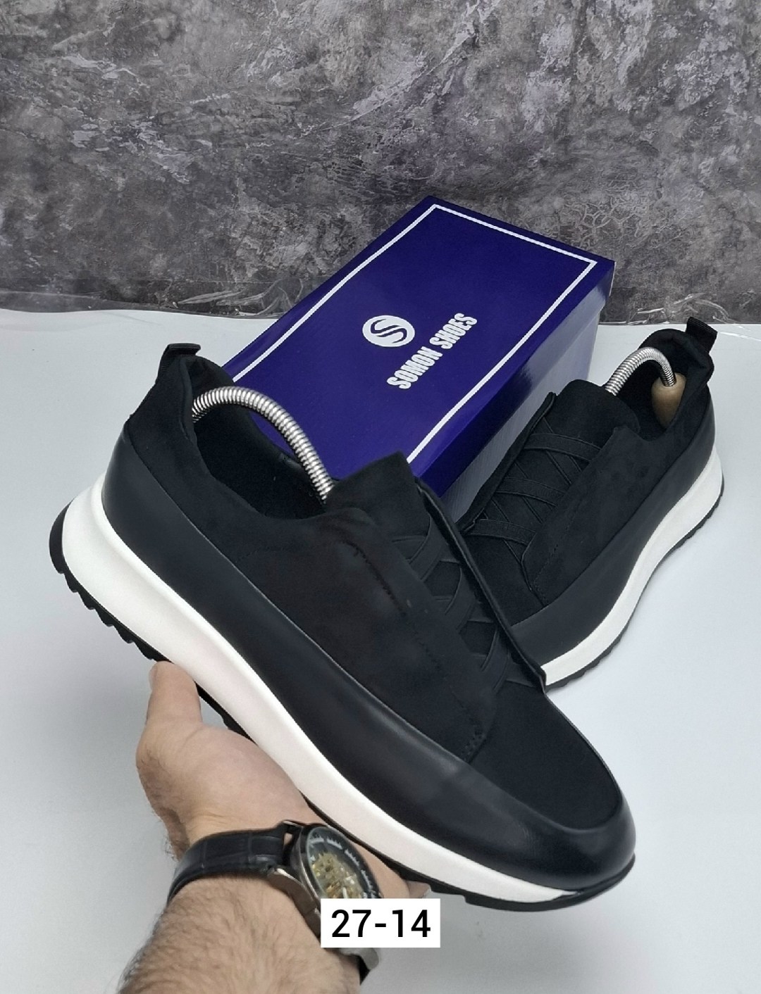 ,спортивная ,кроссовки женскиe,кроссовка мужской,мужские кроссовки