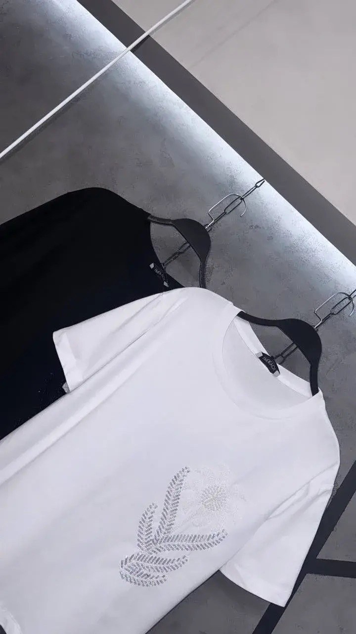 футболки женская,китайские футболки со стразами,белая женская футболка,футболка со стразами,футболки белые