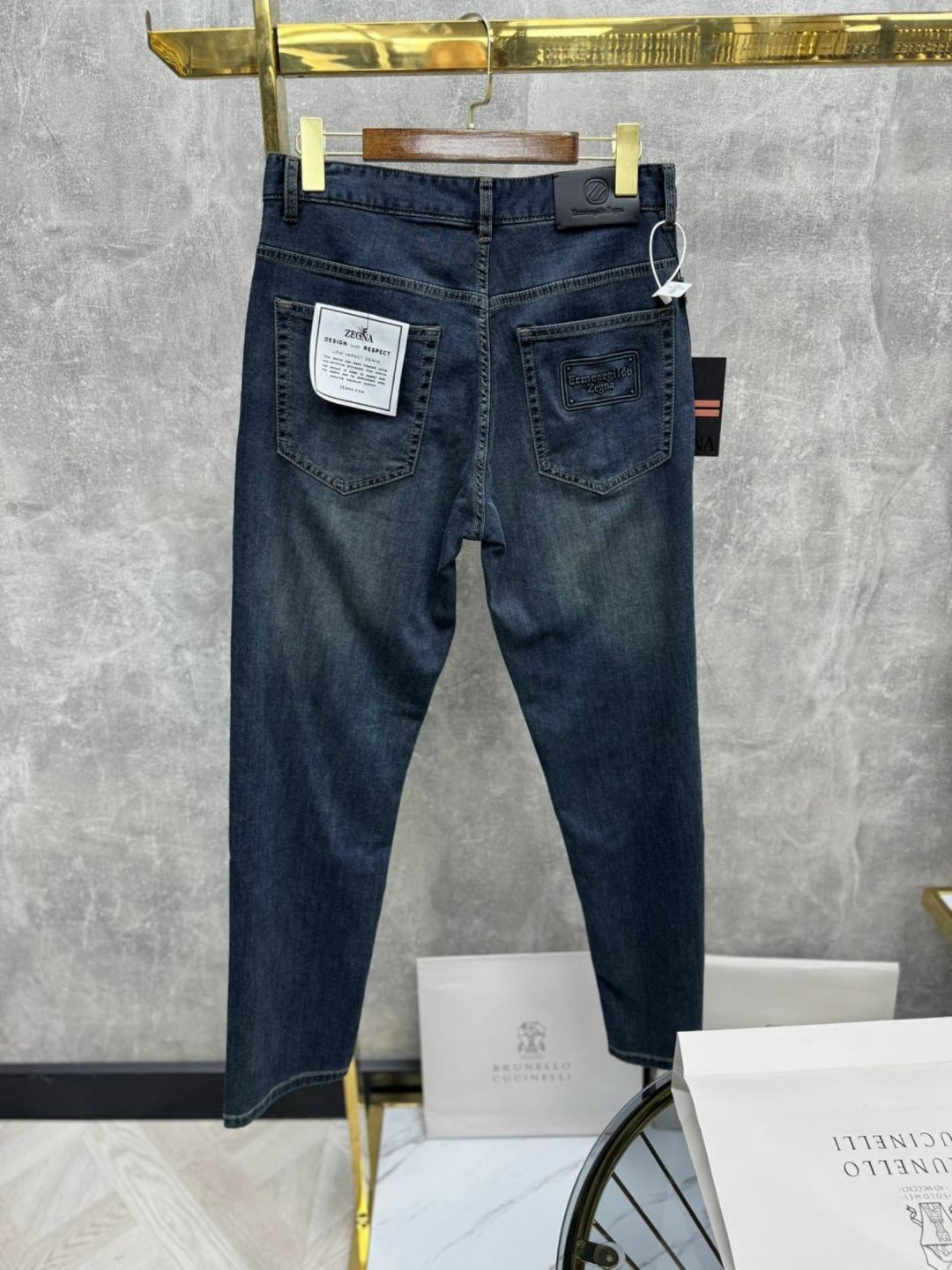 джинсы мужские,стильные джинсы,прямые джинсы,классические джинсы,зауженные джинсы