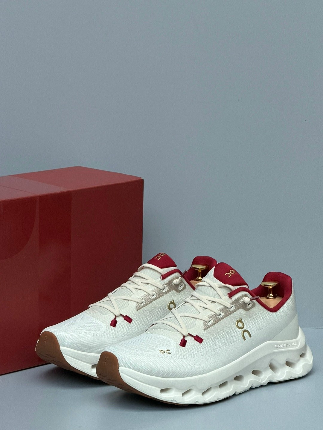 спортивная ,on cloud кроссовки,кроссовки on,кроссовки cпортивные,удобные кроссовки