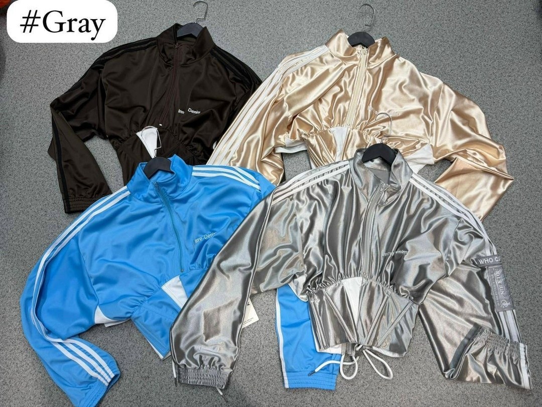 adicolor tricolor metallic japona adidas originals,светоотражающая кофта,куртка спортивная,серебряная блестящая куртка,светоотражающая куртка