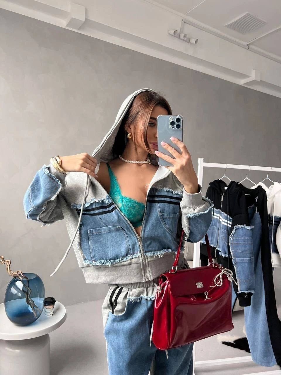 стиль спорт шик,костюм джинсовый,стильные костюмы,куртка джинсовый,женские спортивные костюмы