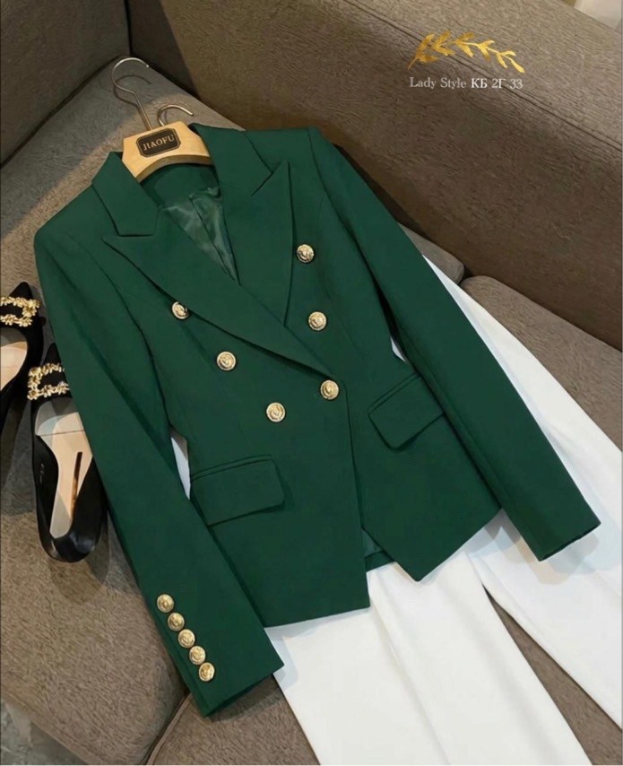 блейзер женский двубортный,двубортный блейзер,женский двубортный пиджак,двубортные пиджаки,двубортные костюмы